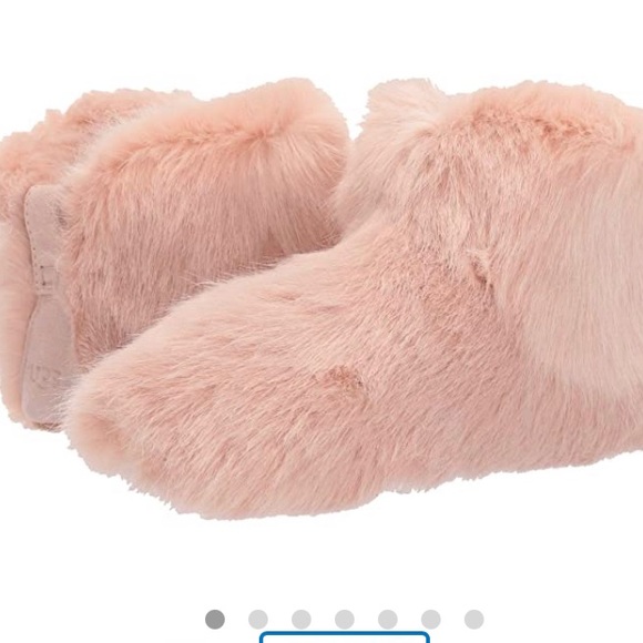 Amary fuzzy slippers Clearance